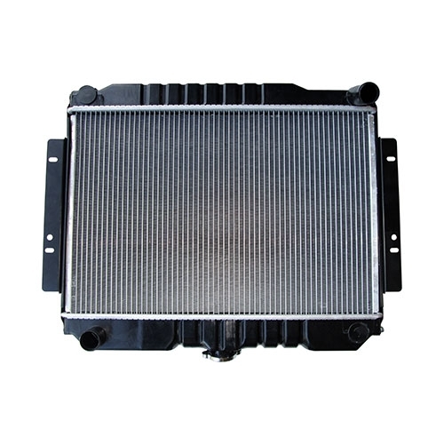 3 Core Radiator  Fits  76-86 CJ with 6 or 8 Cylinder